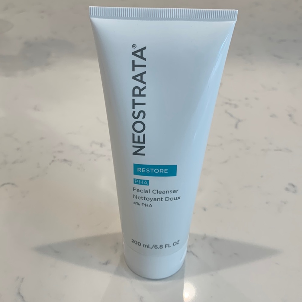 Neostrata cleanser